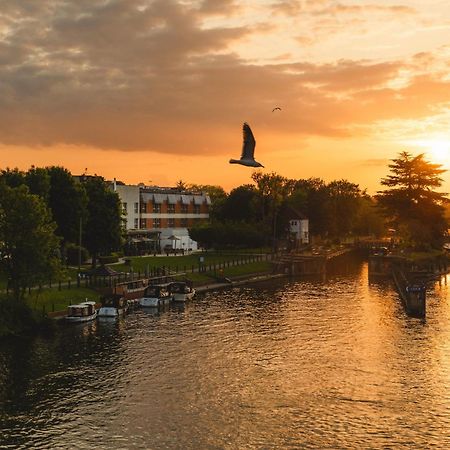 The Runnymede On Thames (Adults Only) Hotel Egham Eksteriør billede